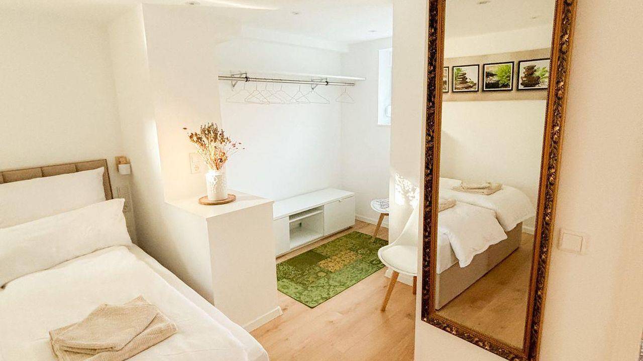 Ganze Ferienwohnung, Ferienwohnung für 2 Personen (35 m²) in Dahn in Dahn, Pfalz