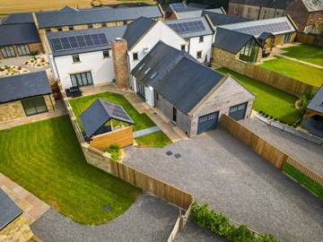 Holiday Home for 8 People in Northumberland, North East England, Photo 3