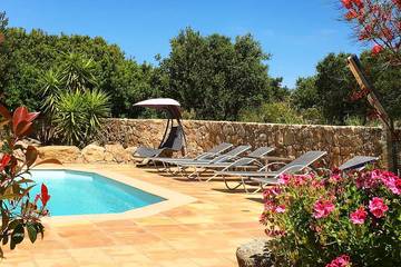 Villa pour 6 personnes, avec terrasse et jardin, animaux acceptés à Monticello