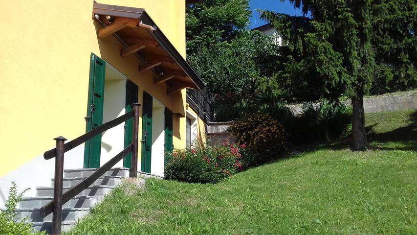 Gîte pour 5 personnes, avec jardin et vue à Castelnovo ne' Monti - 2