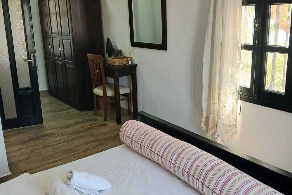 Villa Leila avec brises de mer, piscine privée et vue magnifique sur la mer in Bodrum, Égée turque