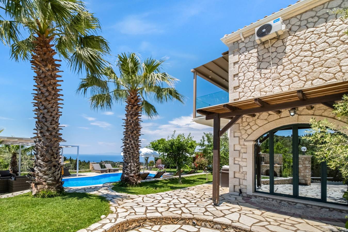Villa "Thanasis" mit Meerblick, Privatem Pool und Wlan in Griechenland