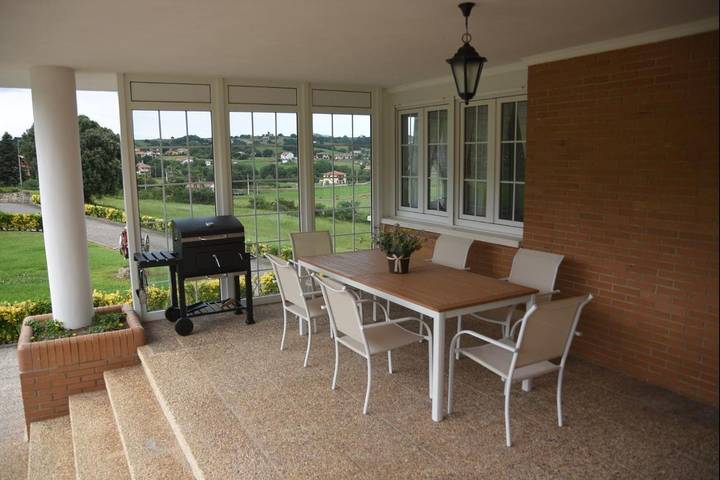 Gîte pour 7 personnes, avec jardin et terrasse à Santillana del Mar - 4