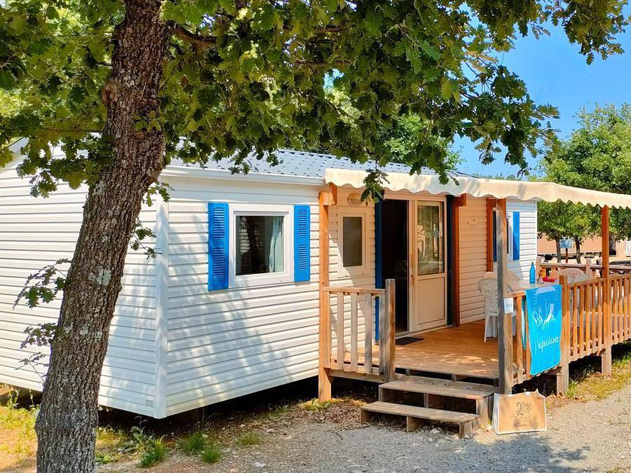 Camping Tikayan Rives du Lac de Sainte Croix - Mobilhome 8 personnes - Texas. Eco in Bauduen, Région de Brignoles