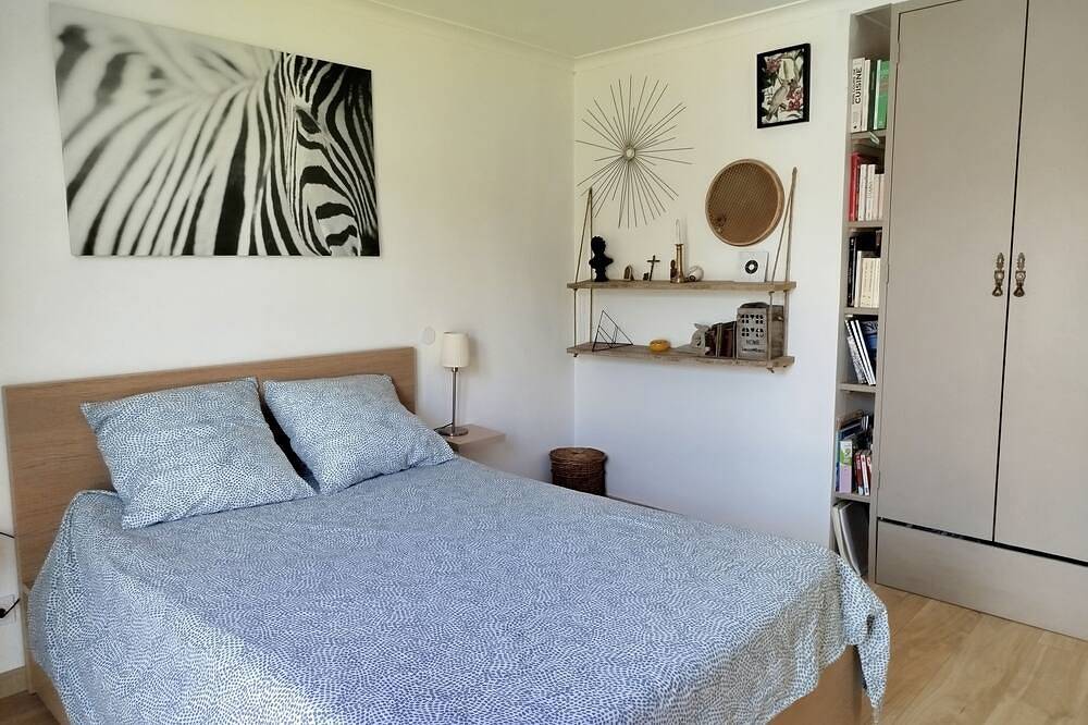 Chambre du bonheur suite privée / jacuzzi (en option) in Clarensac, Région de Nîmes