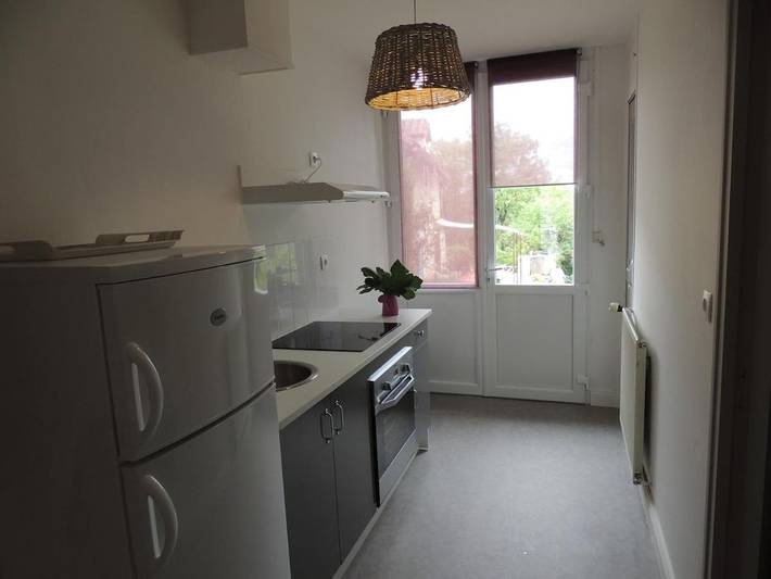 Location de vacances pour 6 personnes, avec jardin ainsi que piscine et vue à Saint-Victor - 3