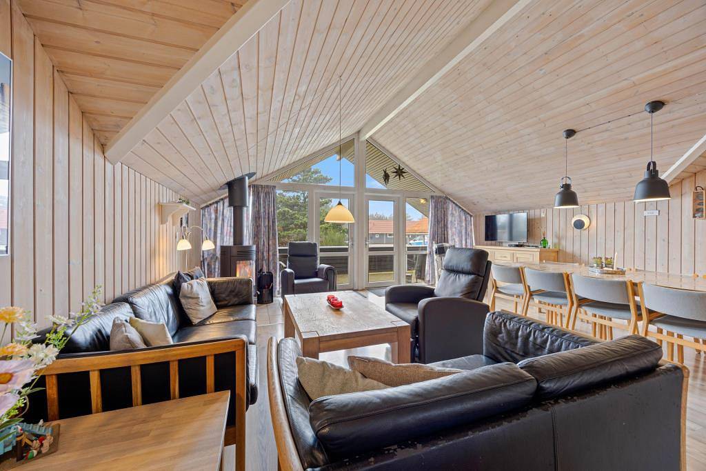 Familienfreundliches Ferienhaus für 8 Personen in Bjerregård in Bjerregård, Holmsland Klit