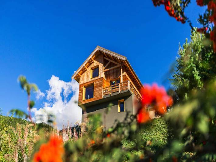 Chalet pour 10 personnes, avec balcon dans Vars (station de ski)