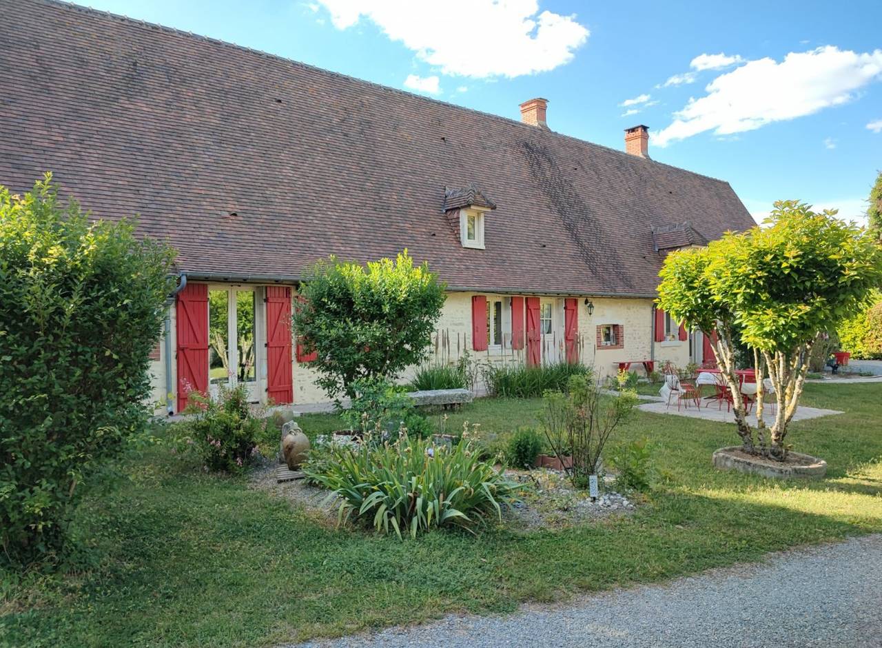 Très belle longère - Chambre 1kev in Trouy, Région de Bourges
