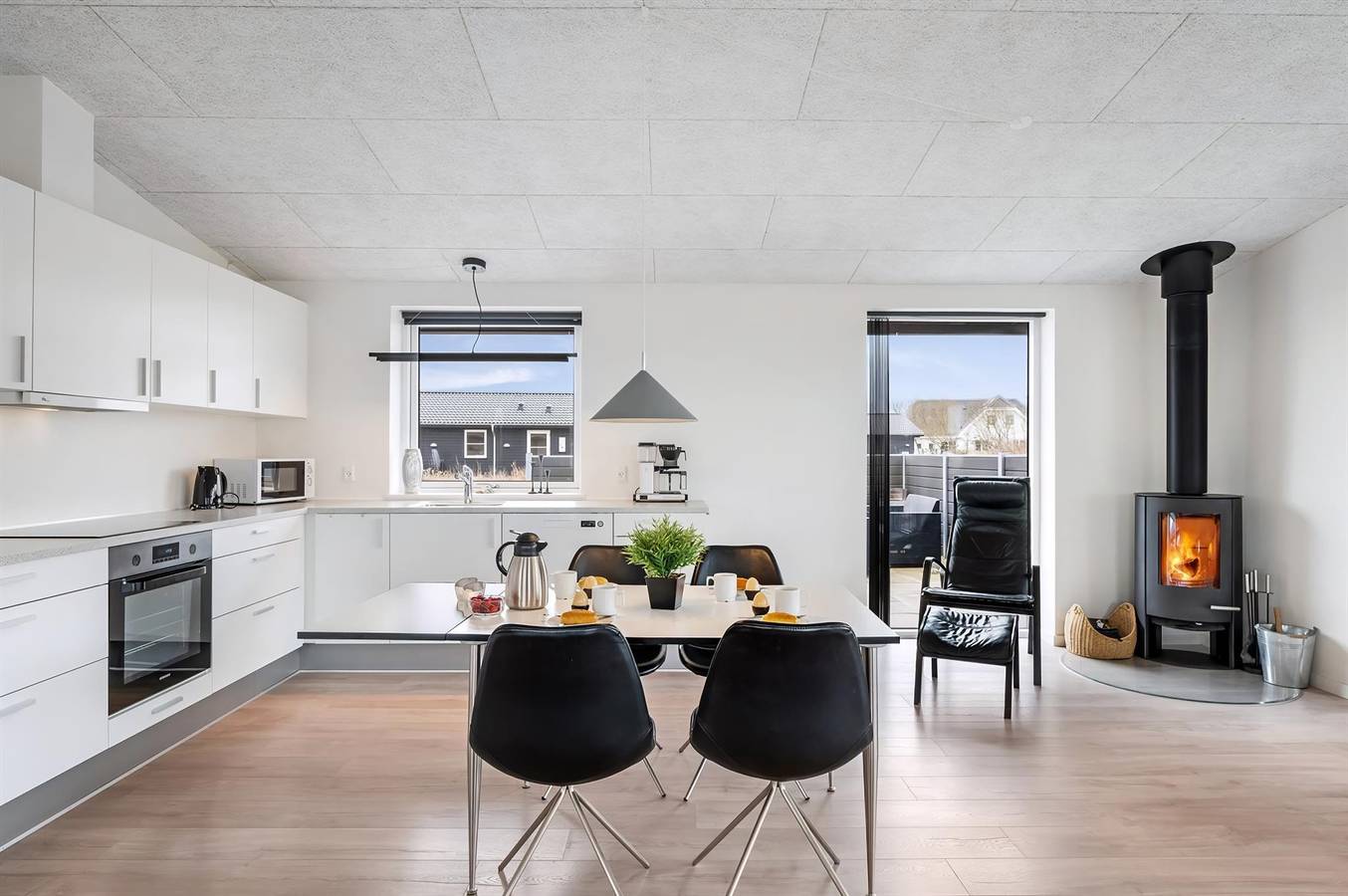 Pet friendly home in Hvide Sande with sauna in Nørre Lyngvig, Hvide Sande