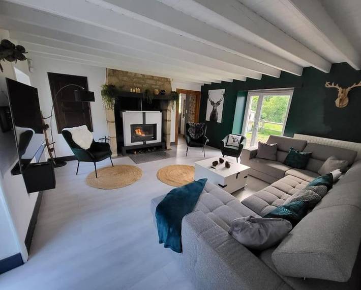 Location de vacances pour 14 personnes, avec jardin ainsi que jacuzzi et terrasse à Saint-Germain-de-Tournebut - 4