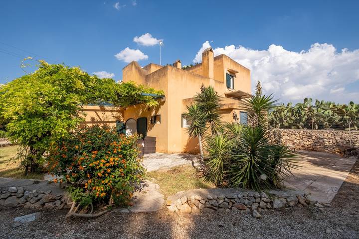 Casa vacanza per 8 persone, con Giardino a Sannicola