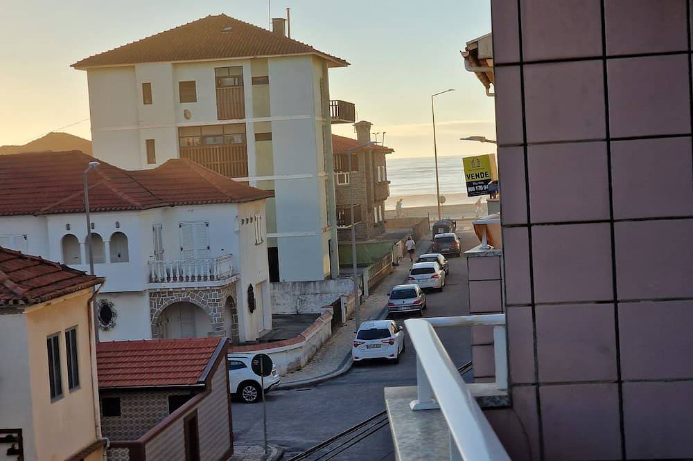 Apartamento inteiro, \"Apartamento à beira-mar - Praia do Furadouro com Wi-Fi\" in Furadouro, Ovar