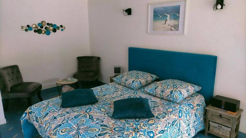 Appartement de vacances pour 2 personnes, avec piscine ainsi que vue et jardin, animaux acceptés