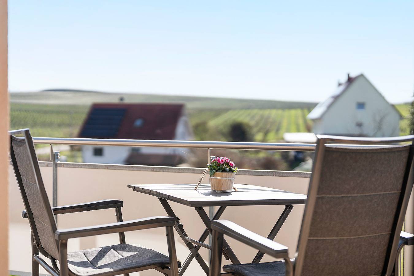 Ganze Wohnung, Ferienwohnung 'Feriendomizil Bergamini' mit Gemeinschaftsgarten, Balkon und Wlan in Bischoffingen, Vogtsburg im Kaiserstuhl