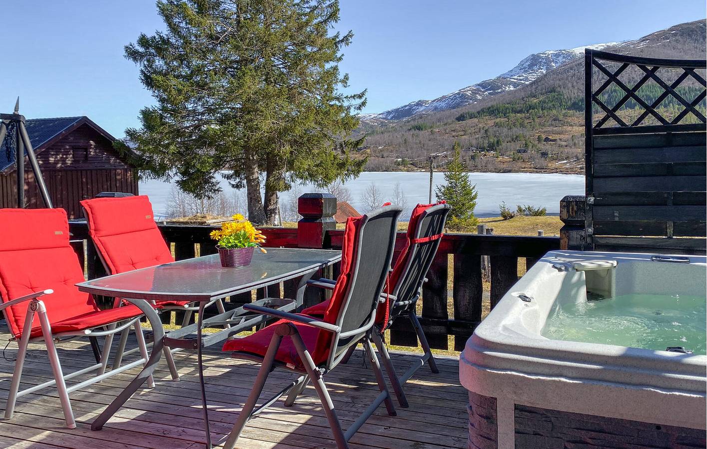 Ferienhaus für 8 Personen mit Terrasse in Sunnmørsalpane, Sykkylven