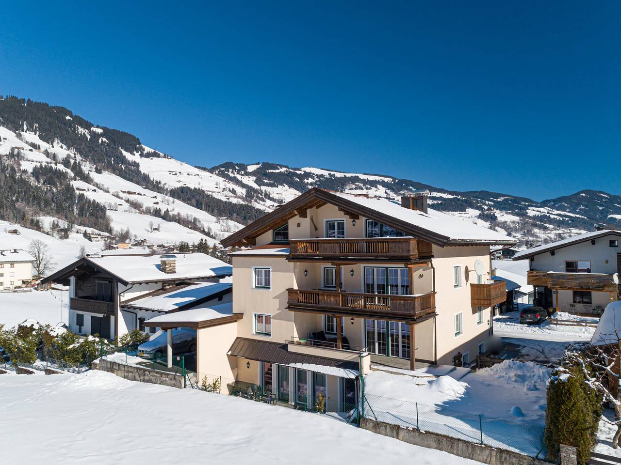Ganze Wohnung, Geräumige Wohnung mit Skilift in 500 Metern Entfernung in Westendorf (Tirol), Brixental