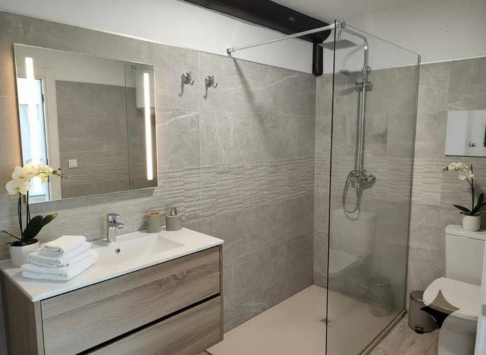 Casa rural para 2 personas, con Balcón y Terraza además de Jacuzzi y Jardín en Soo - 4
