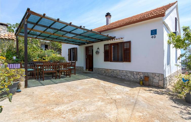 Charmante 2-Zimmer-Wohnung mit Terrasse, WLAN und Parkplatz in der Nähe der Küste von Sali in Sali, Dugi Otok