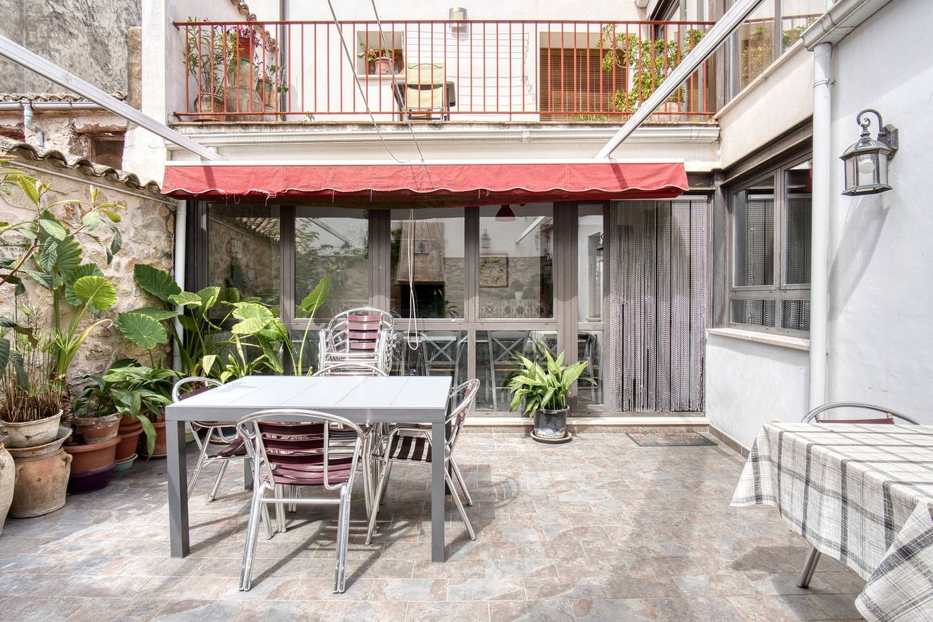 Casa de vacaciones 'La Llar D' Aitana' con vistas a la montaña, terraza privada y Wi-Fi in Alcolecha, Interior de Alicante