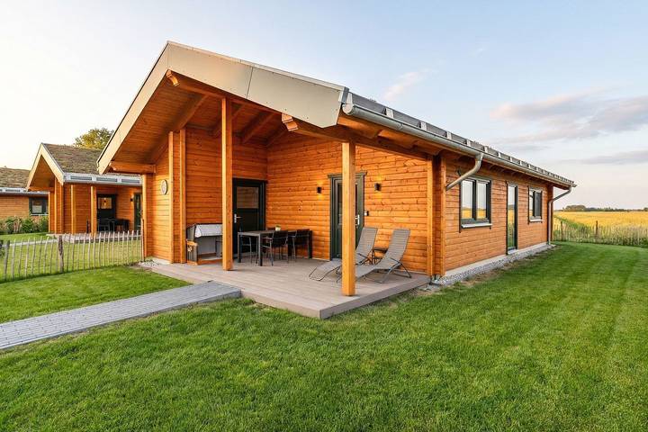 Ferienhaus für 4 Personen, mit Garten, kinderfreundlich in Tönning - 2