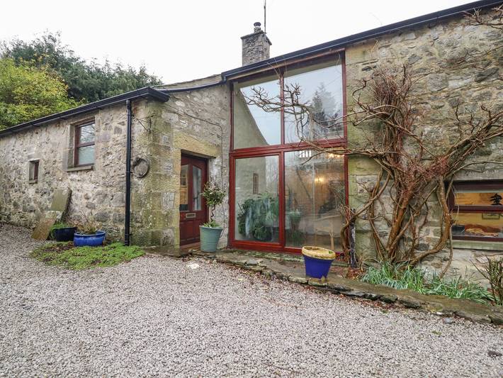 Cottage for 8 people, with Hot tub in Yorkshire