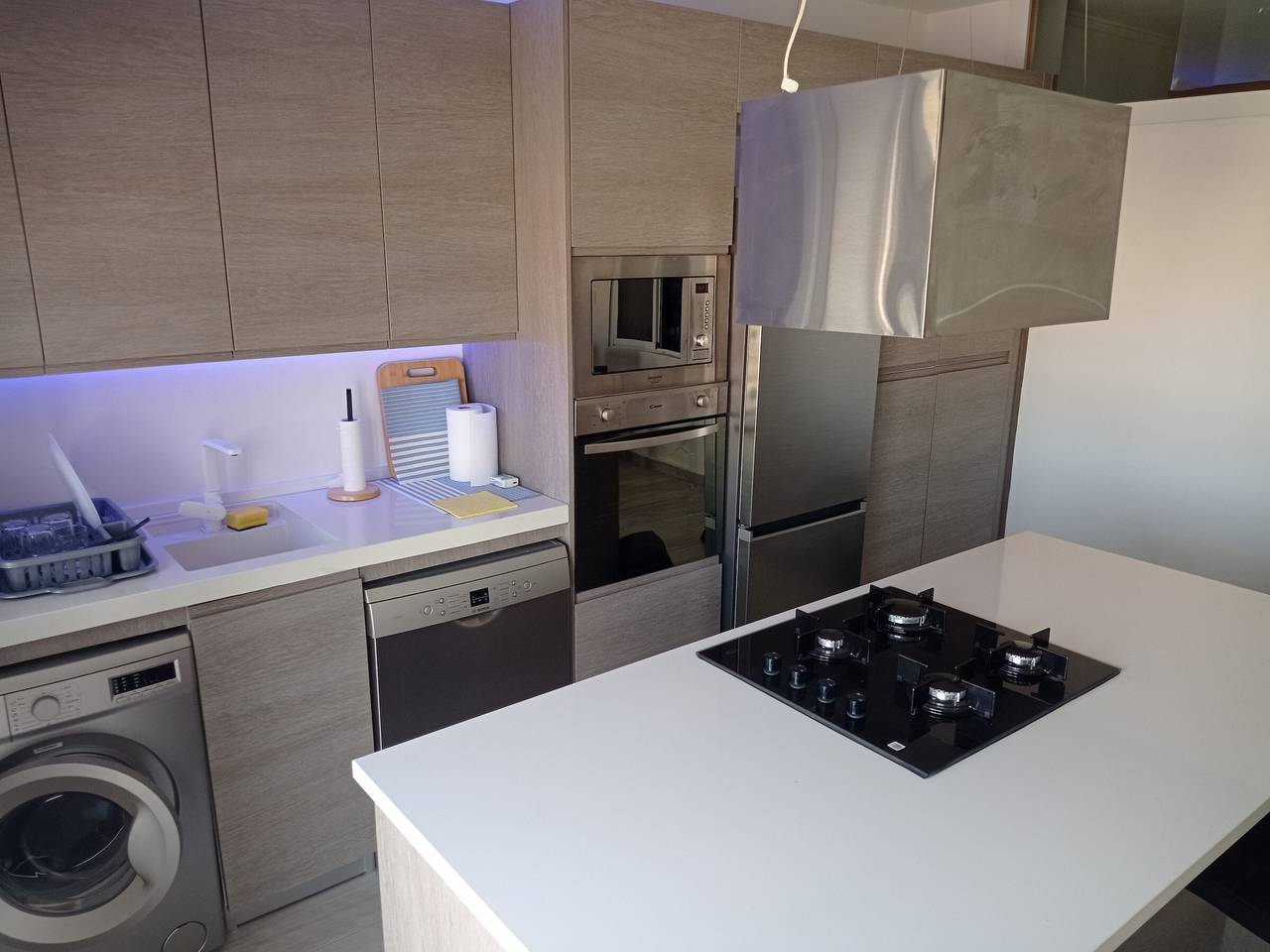 Appartement entier, Appartement rénové à Gandia, proche plage, animaux admis sur demande in Playa de Gandía, Costa de Valencia