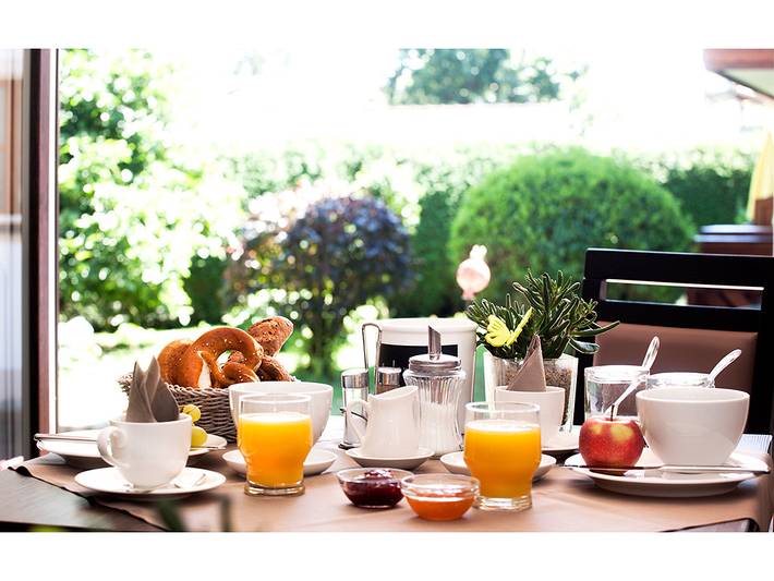 Pension für 2 Personen, mit Balkon und Balkon/Terrasse sowie Terrasse und Garten in Bad Birnbach - 3