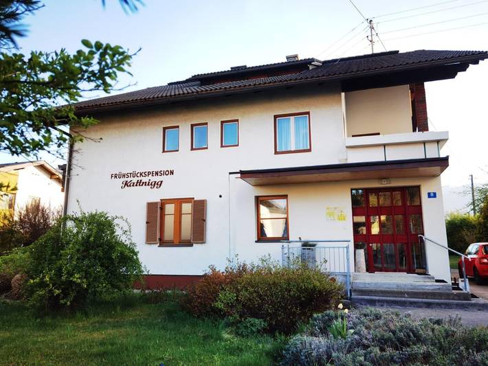 Ferienwohnung für 3 Personen, mit Garten und Balkon, kinderfreundlich am Faaker See