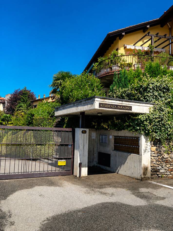 Ferienwohnung für 6 Personen, mit Balkon und Seeblick sowie Pool und Garten in Comune di Luino - 3