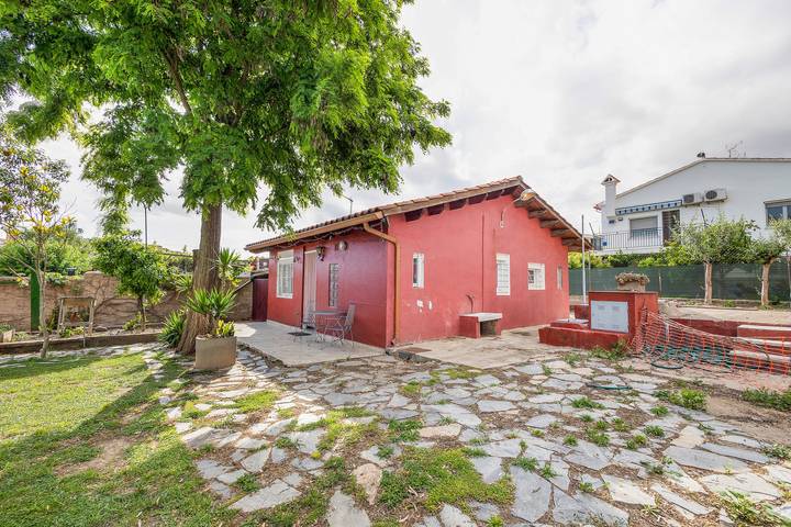 Dom dla 4 osób, z Balkon i Ogród w Barcelona (okolice)