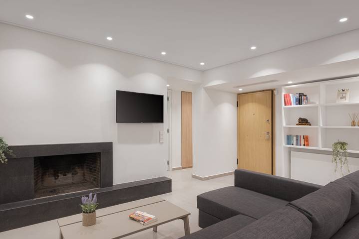 Villa für 4 Personen, mit Balkon in Voula