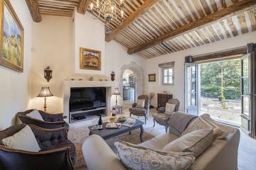 Maison De Vacances pour 12 Personnes dans Bonnieux, Parc naturel régional du Luberon, Photo 4