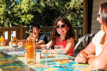 Camping para 4 Personas en Junas, Region de Nimes, Foto 1