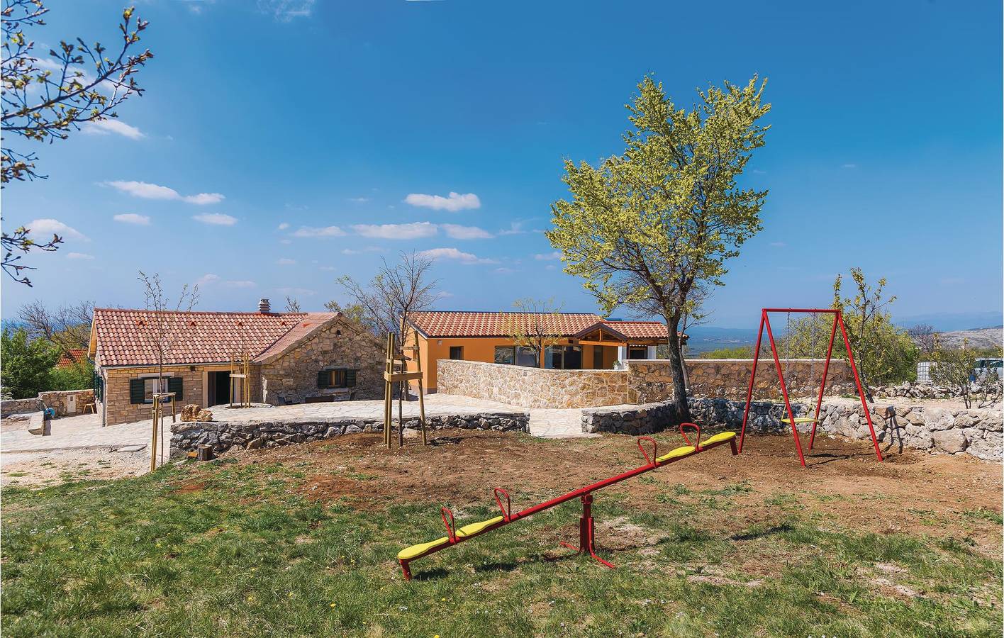 Ferienhaus für 7 Personen mit Pool in Dalmatinisches Zagora