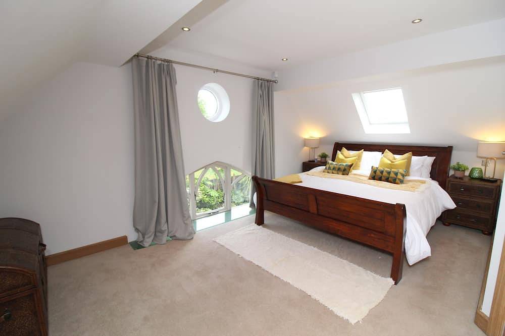 The Chapel a Character Property with Swim Spa and Sauna. in Stafford, Staffordshire