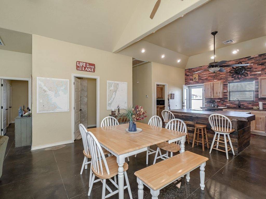 Buchen Sie Jetzt Eine Reise F��R 18 Familien Und Freunde. Waterfront W / Outdoor Kamin! in Lake Texoma