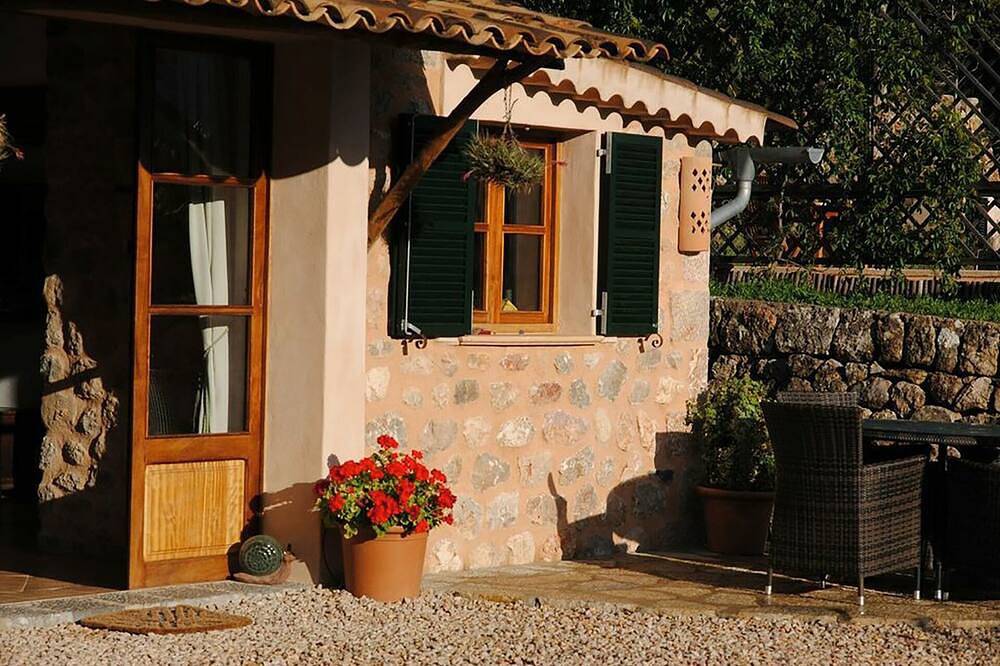 Holiday home in Soller with pool and amazing views. in Sóller, West Majorca
