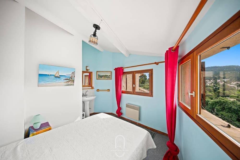 Villa les arbouses le Pradet in Le Pradet, Côte méditerranéenne (France)