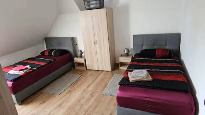 Ferienwohnung für 4 Personen, mit Garten - 1