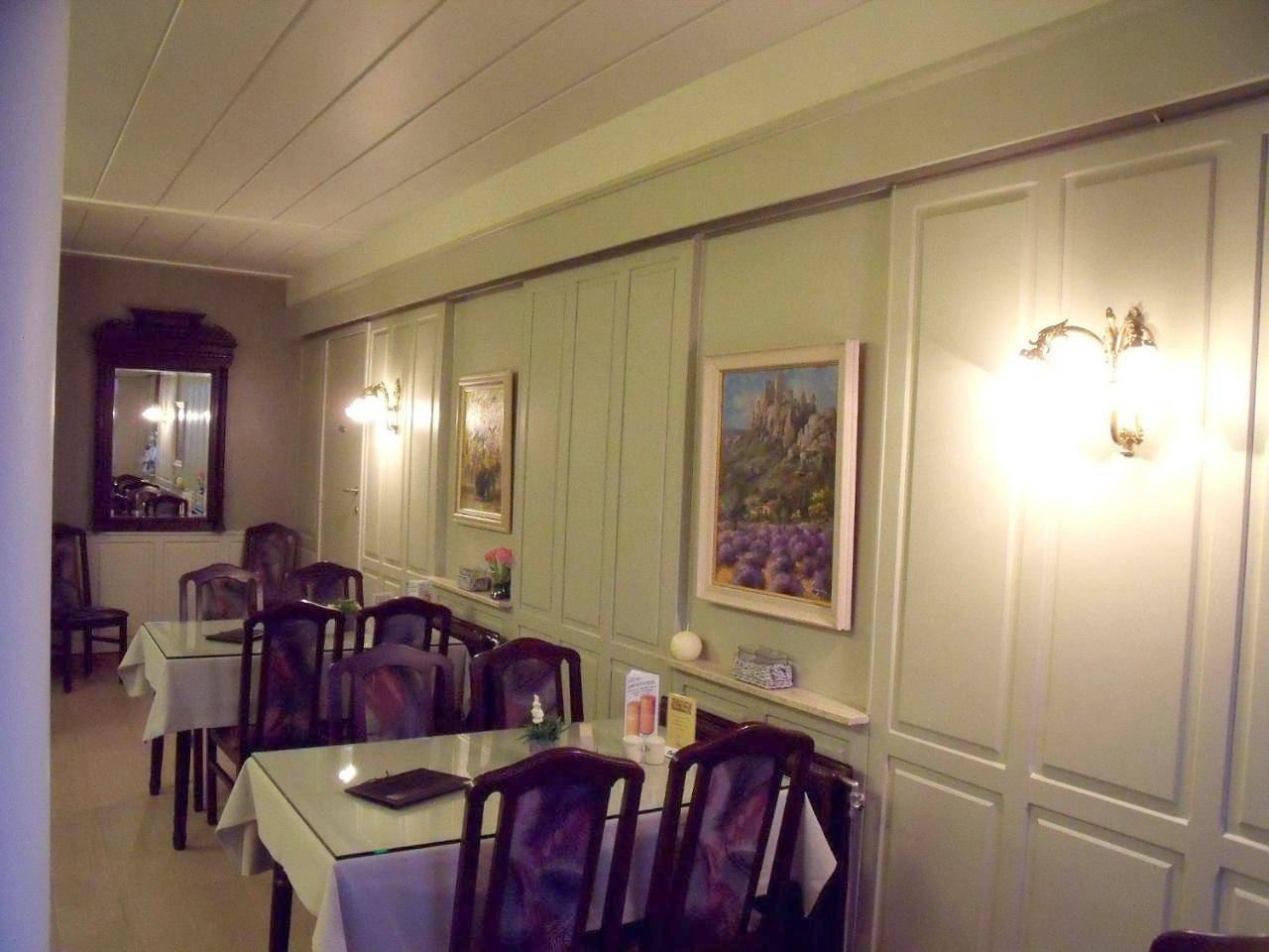 Hotel Plaza in Lommel, Limbourg (Belgique)