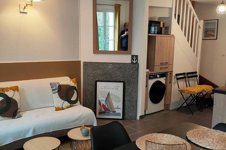 Maison de vacances pour 4 personnes, avec piscine et terrasse ainsi que jacuzzi et jardin sur l' Île de Ré