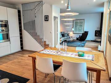 Location de vacances pour 6 personnes, avec sauna ainsi que terrasse et jardin, adapté aux familles dans Plage Lehan