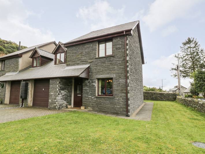 Gîte pour 6 personnes, avec jardin à Blaenau Ffestiniog - 2