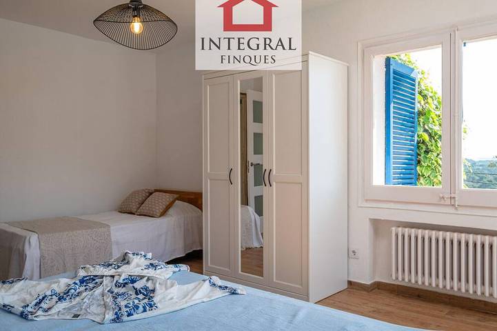 Location de vacances pour 9 personnes, avec jardin à Vall-llobrega - 3