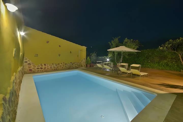Casa rural para 10 personas, con Balcón y Jardín en Navas de Estena - 3