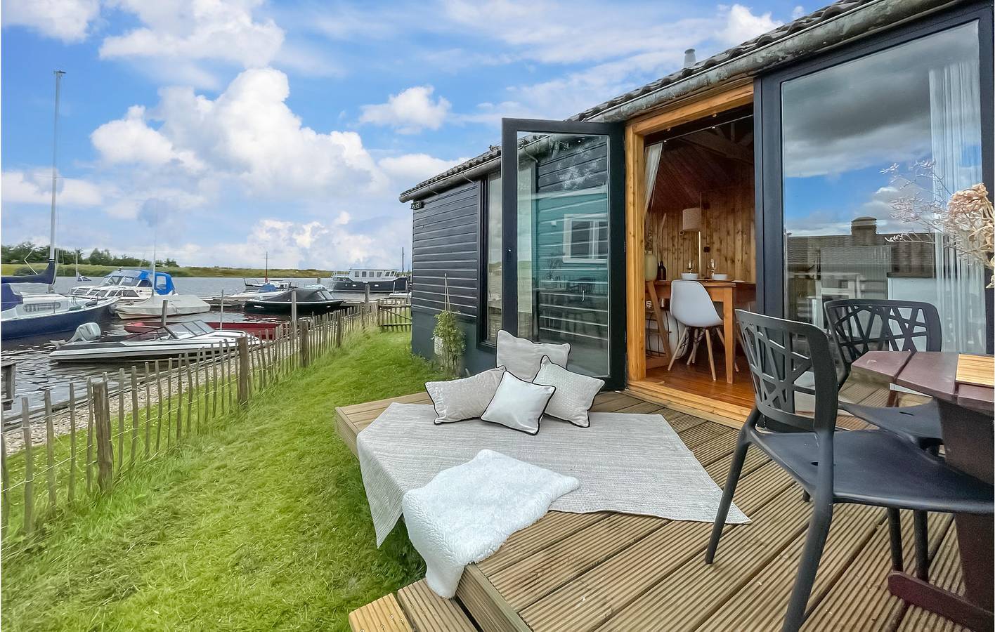 Casa rodante para 4 personas con terraza in Mar del Norte Holanda