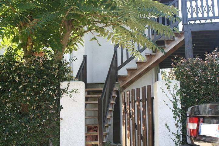 Appartement de vacances pour 2 personnes, avec jardin et terrasse, animaux acceptés