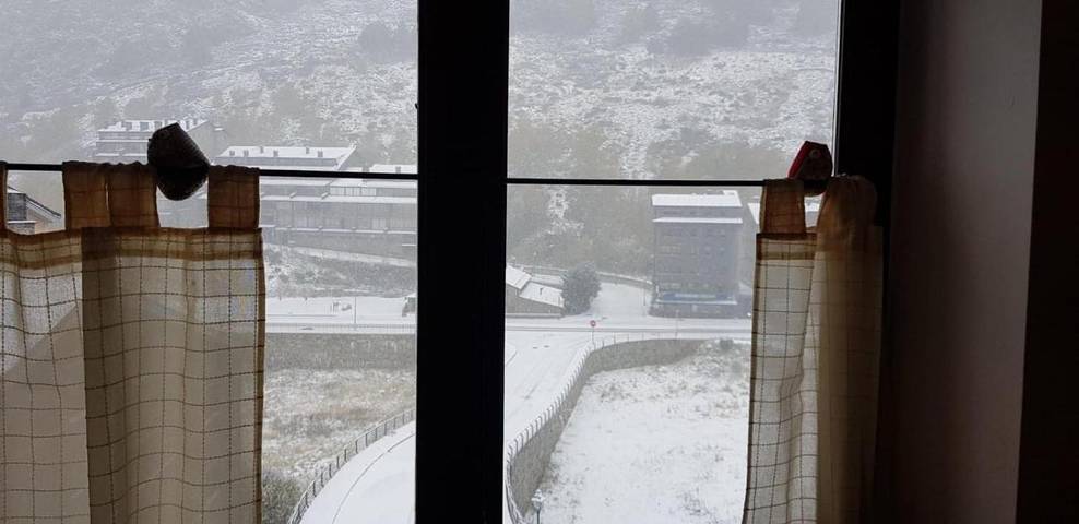 Gîte pour 4 personnes, avec balcon ainsi que jardin et vue à Soldeu - 3