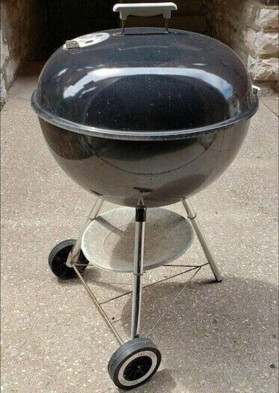 Ganze Wohnung, Family-friendly suite with King+Queen beds-Steps to Metrolink Off-Street Parking in St. Louis, Missouri